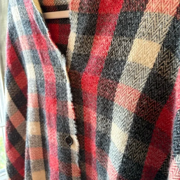 Woolrich | Red and Black Plaid Shawl with button closure | One Size - Picture 4 of 8